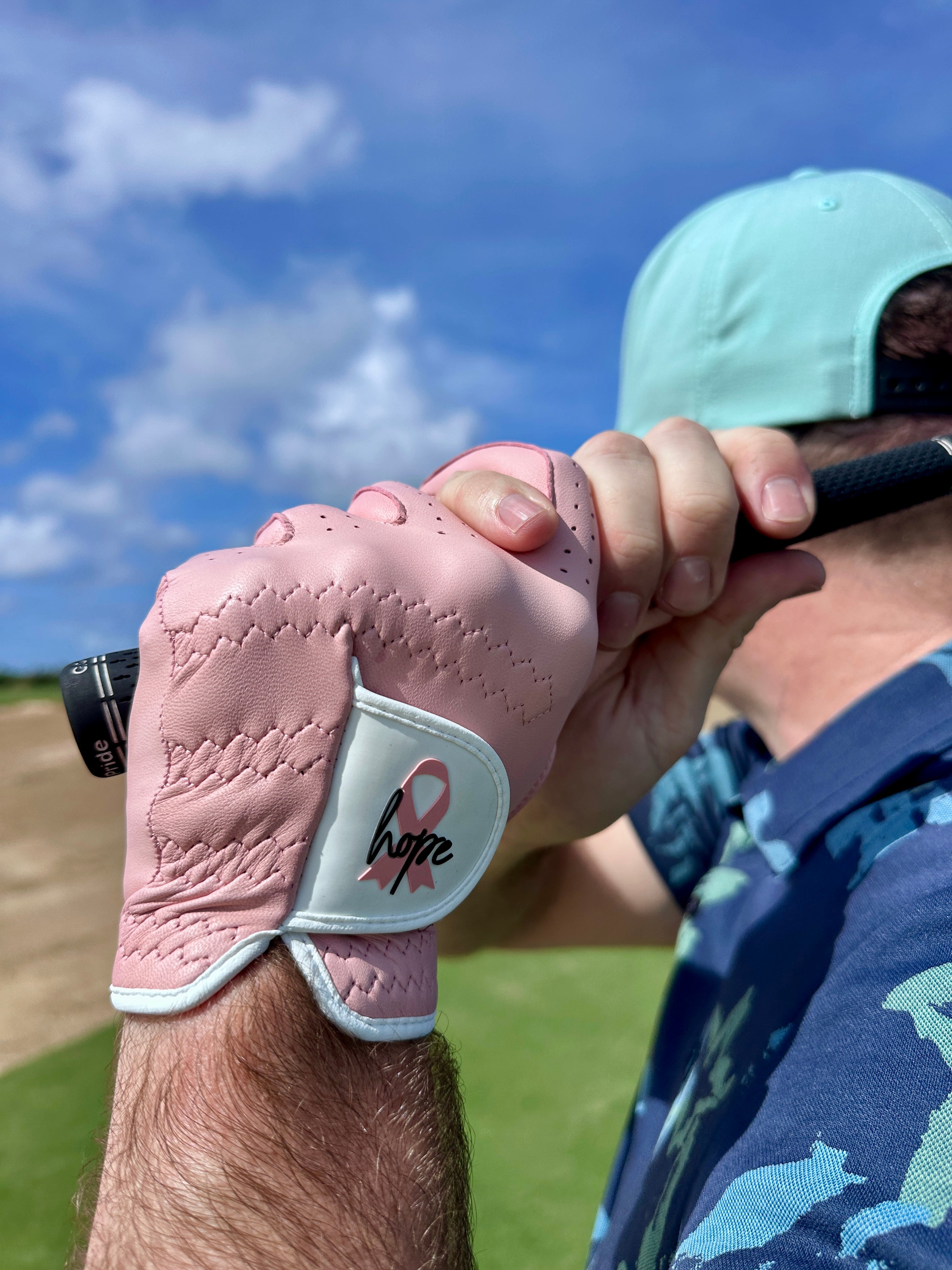 The Warrior - Breast Cancer Awareness Gloves USA - Red Rooster Golf Inc.