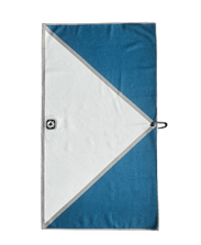 The Fluff Magnet Golf Towels Red Rooster Golf Inc.